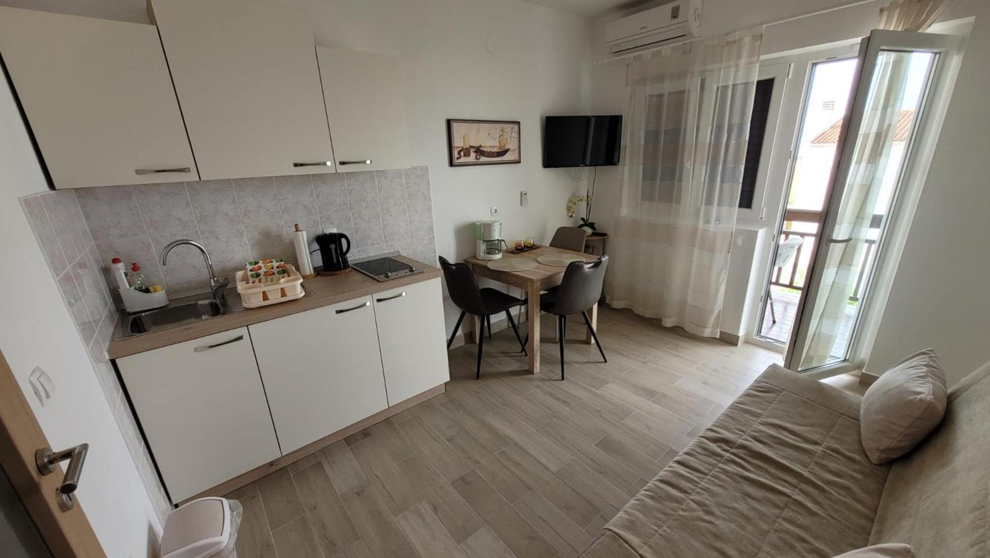 Apartmani Marijanovic Макарска Экстерьер фото