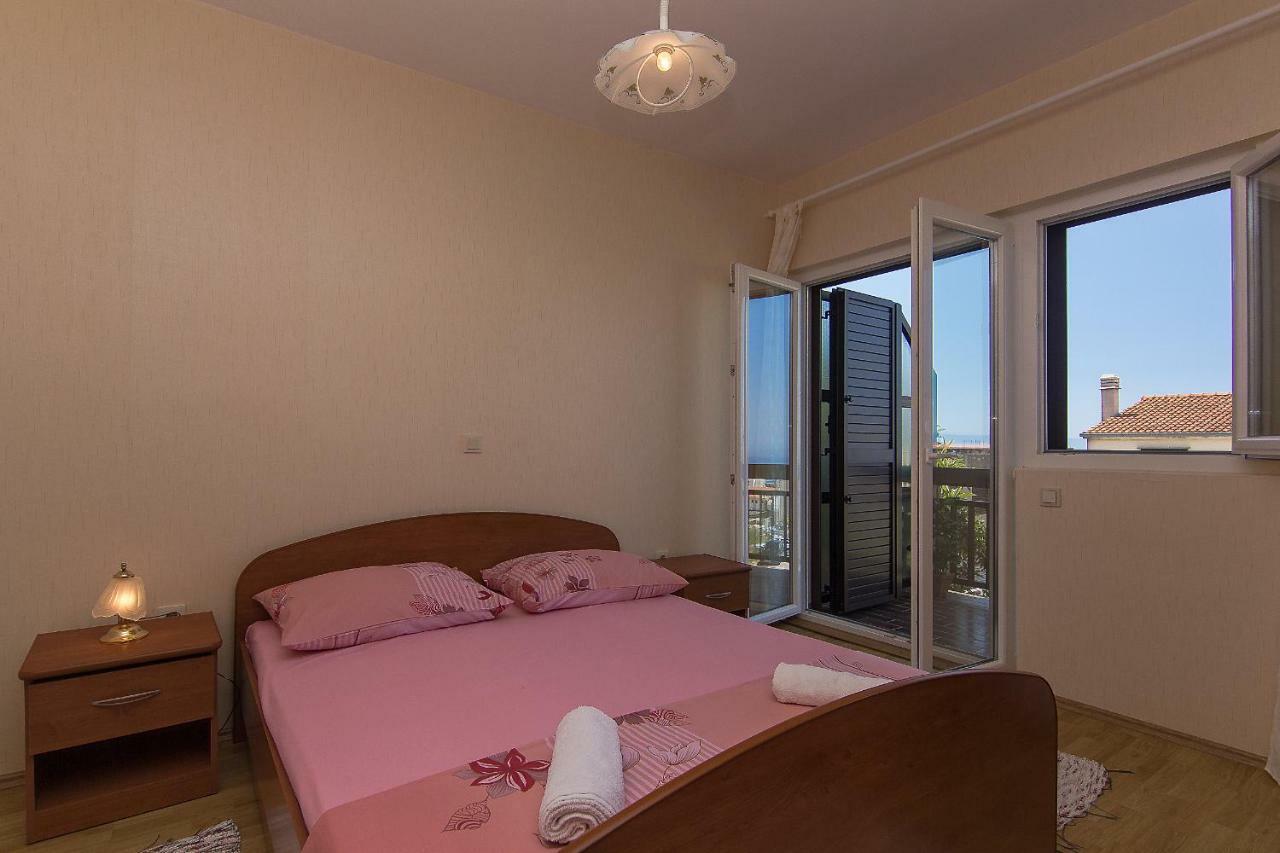 Apartmani Marijanovic Макарска Экстерьер фото