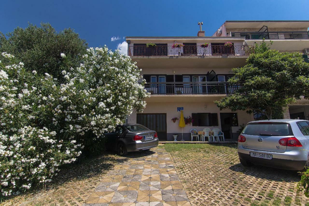 Apartmani Marijanovic Макарска Экстерьер фото