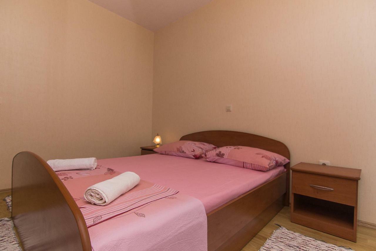Apartmani Marijanovic Макарска Экстерьер фото
